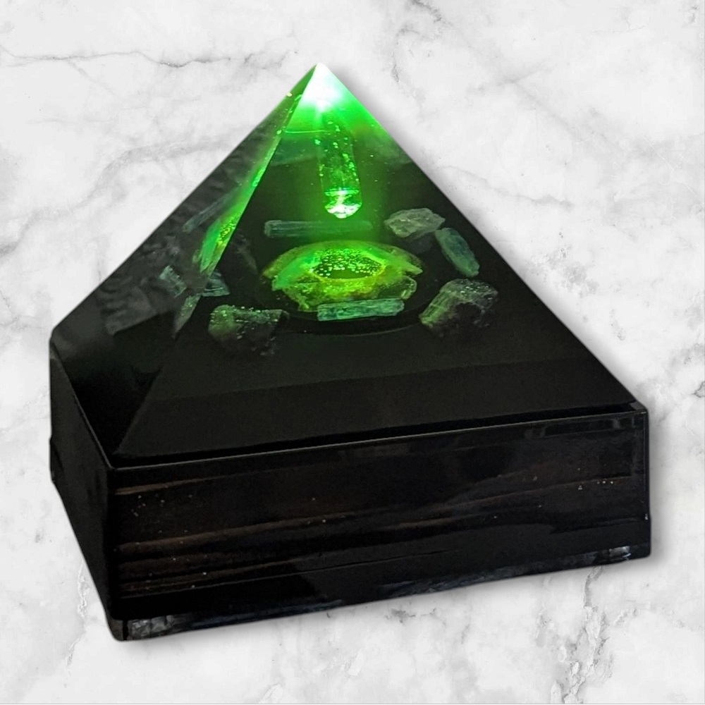 Solara Orgonite Pyramid